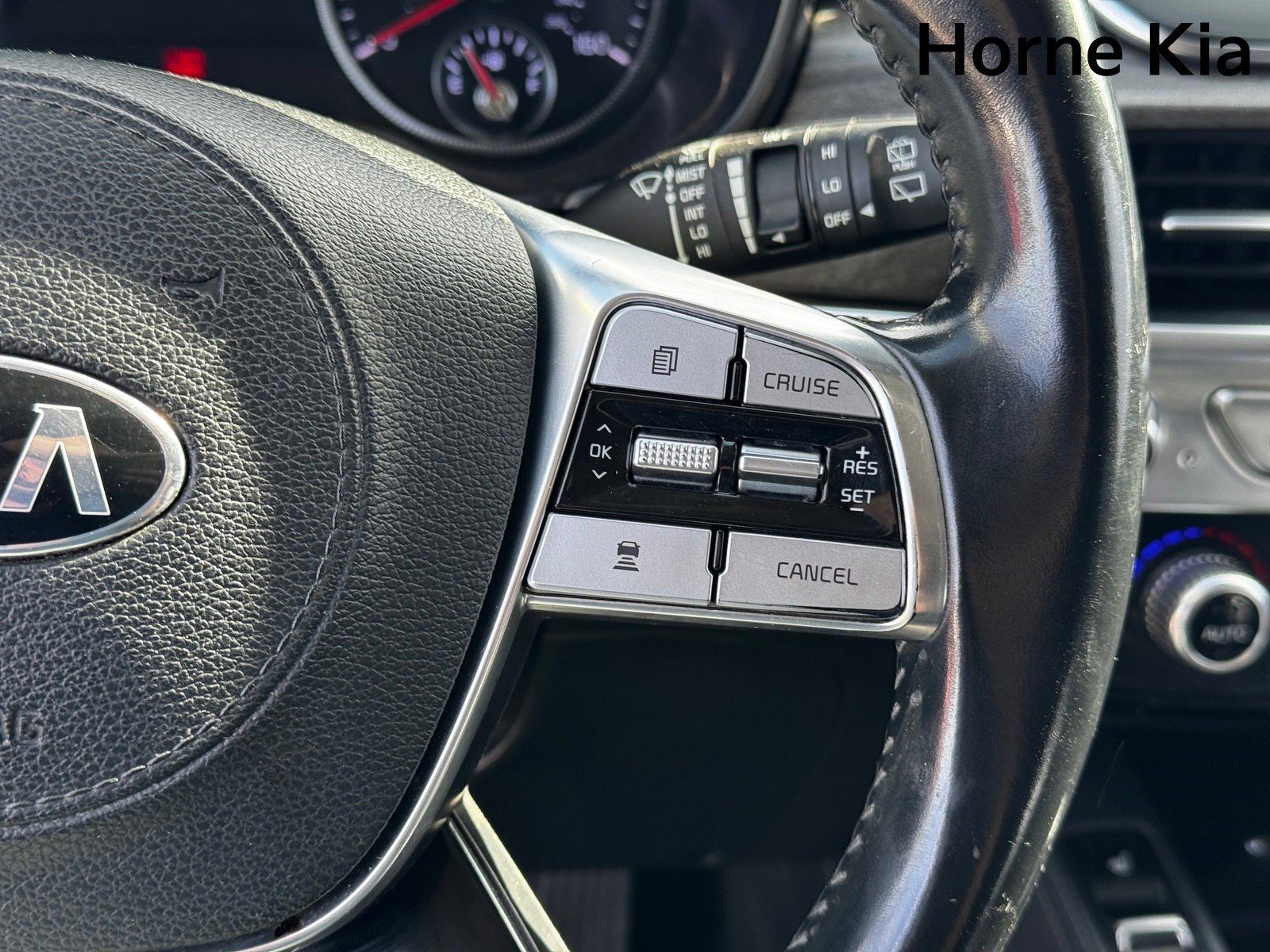 Used 2020 Kia Telluride EX image 19