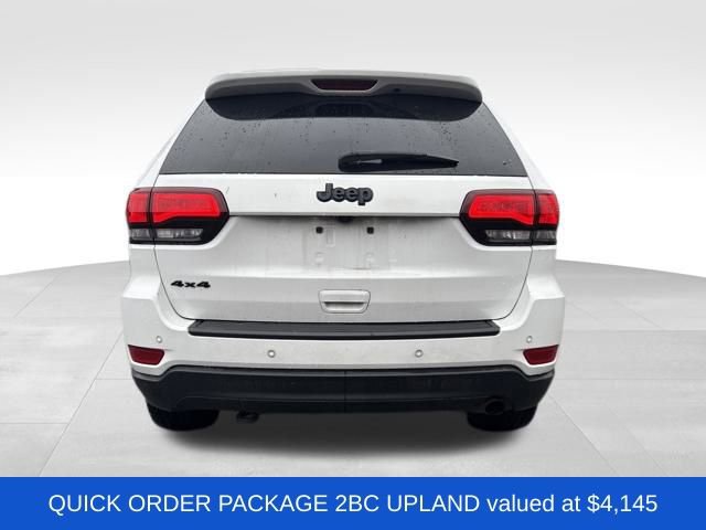 Used 2019 Jeep Grand Cherokee Laredo image 6