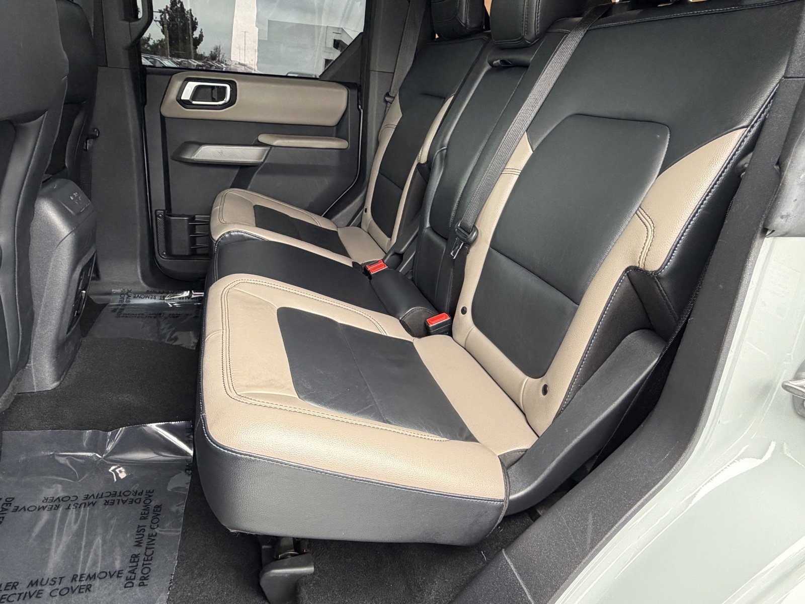 Used 2022 Ford Bronco Wildtrak image 32