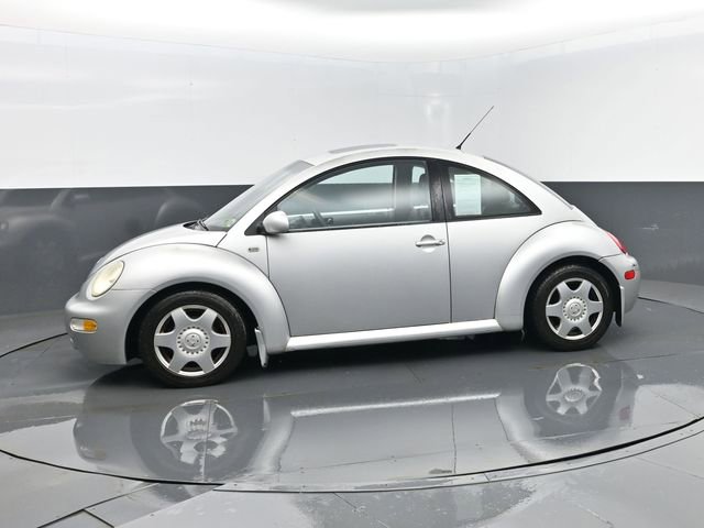 Used 2001 Volkswagen Beetle GLS FWD image 5