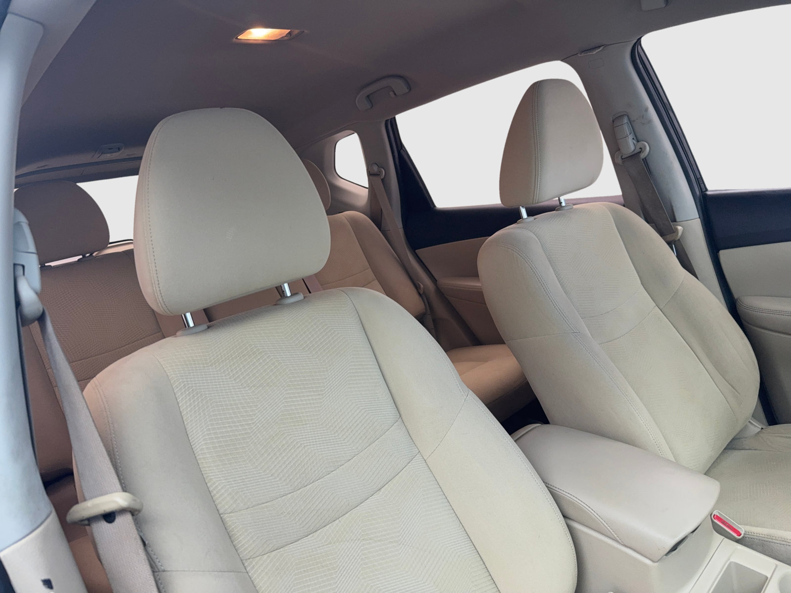 Used 2015 Nissan Rogue S FWD image 39