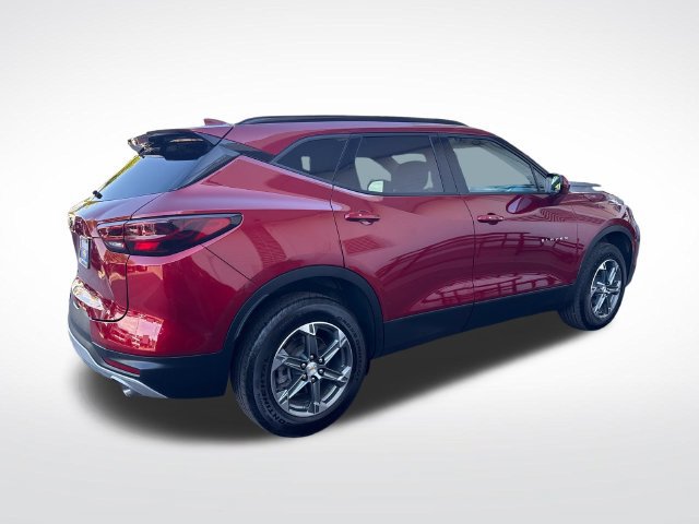 Used 2025 Chevrolet Blazer LT w/ Convenience Package FWD image 6