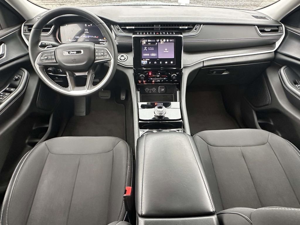 Used 2023 Jeep Grand Cherokee L Laredo w/ Luxury Tech Group I image 14