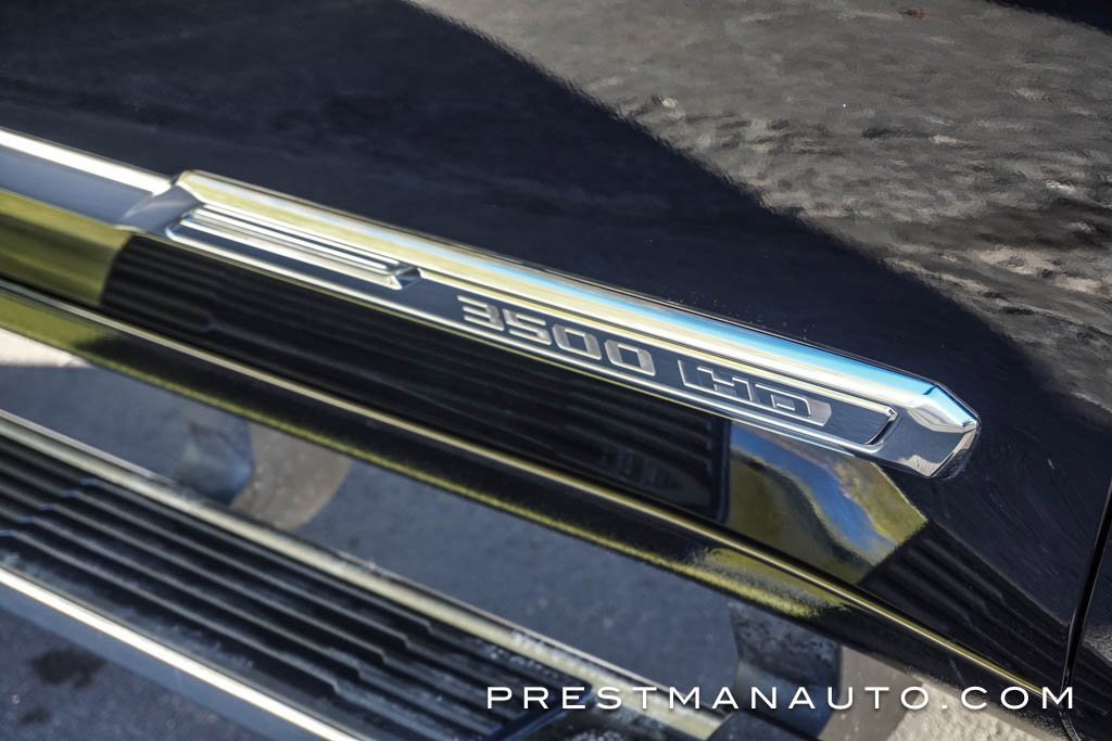 Used 2025 Chevrolet Silverado 3500 High Country w/ Technology Package image 12