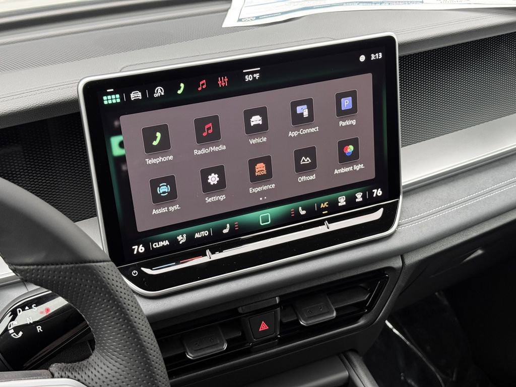 New 2026 Volkswagen Tiguan SE R-Line AWD/4WD image 17