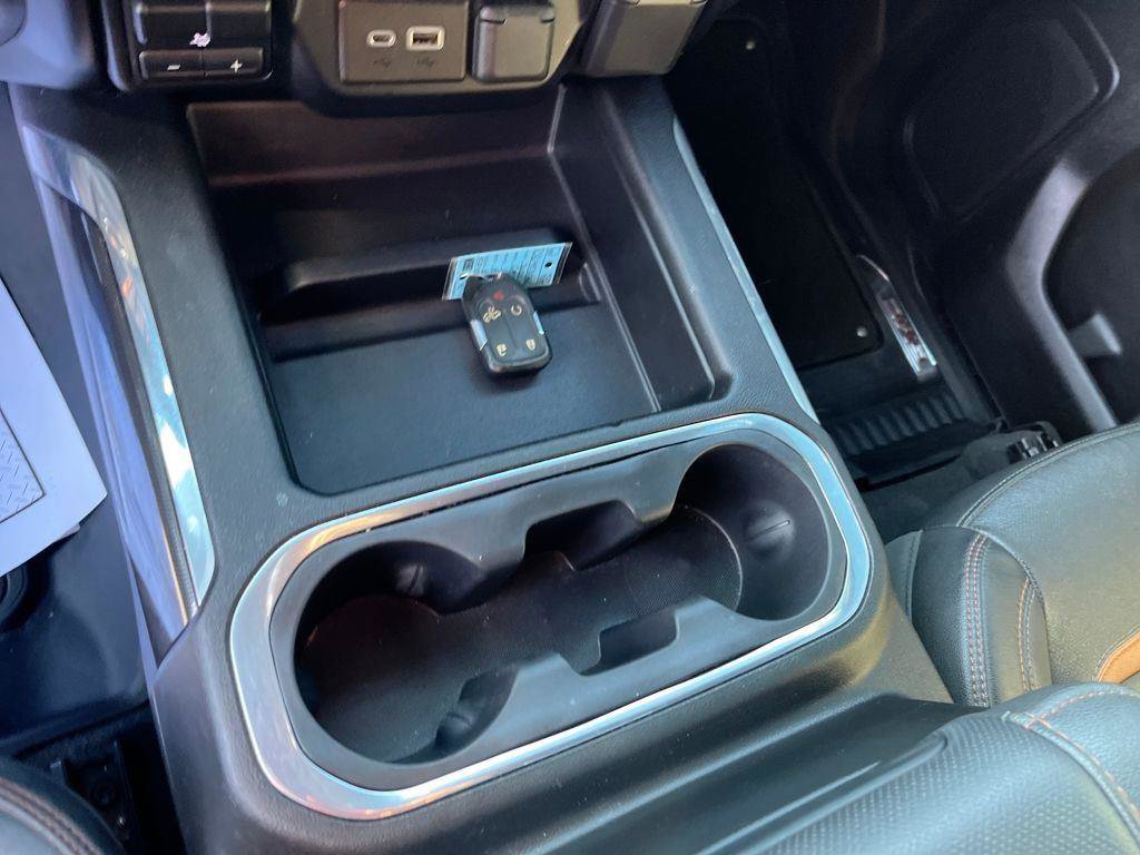 Used 2021 GMC Sierra 1500 AT4 image 16
