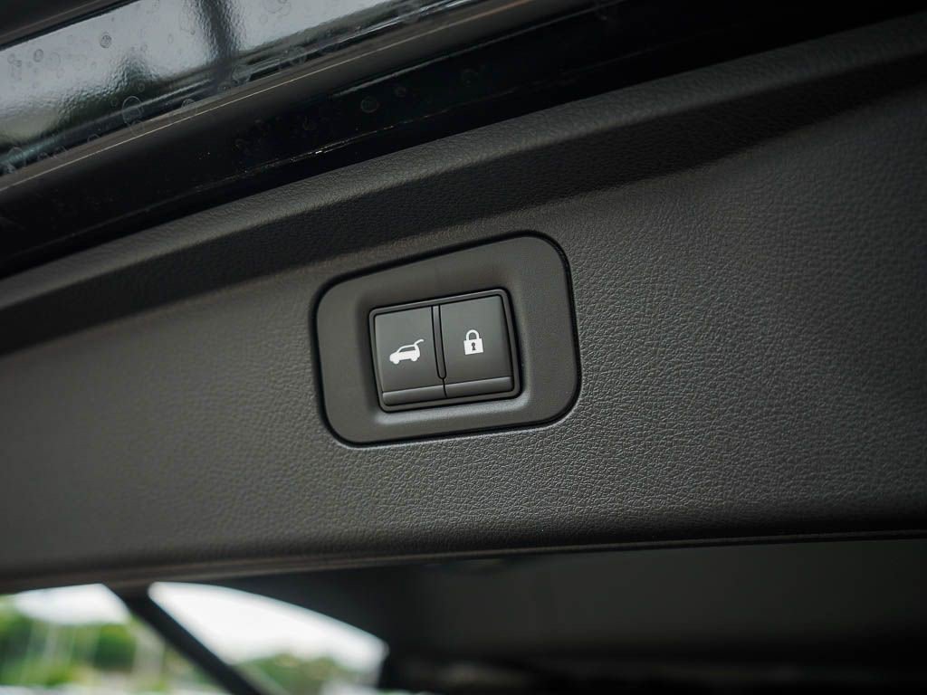 New 2026 Nissan Armada PRO-4X AWD/4WD image 9