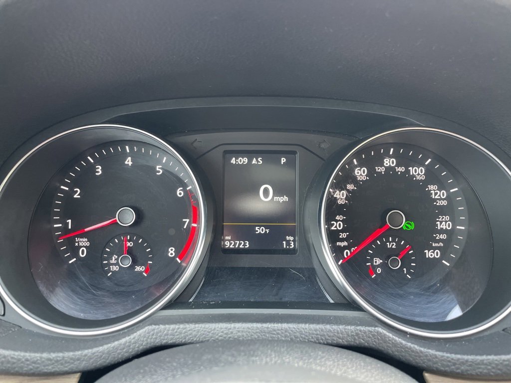 Used 2018 Volkswagen Passat 2.0T SE image 13