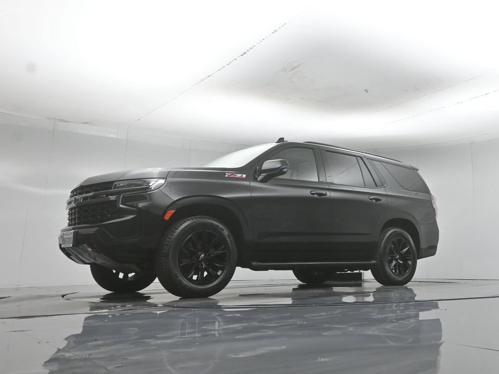 Used 2022 Chevrolet Tahoe Z71 w/ Luxury Package AWD/4WD image 51