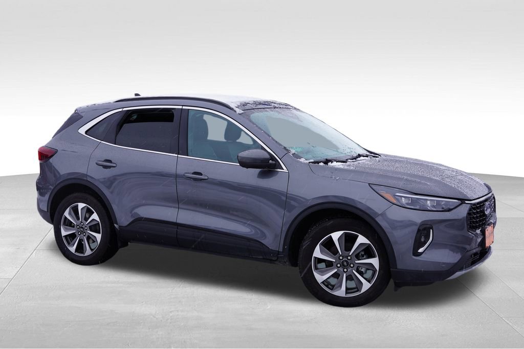 Certified 2023 Ford Escape Platinum image 5