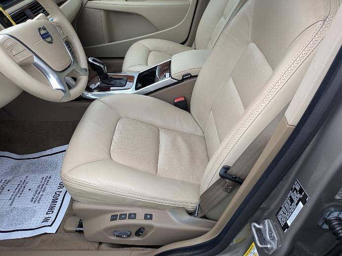Used 2015 Volvo XC70 3.2 Premier AWD/4WD image 10