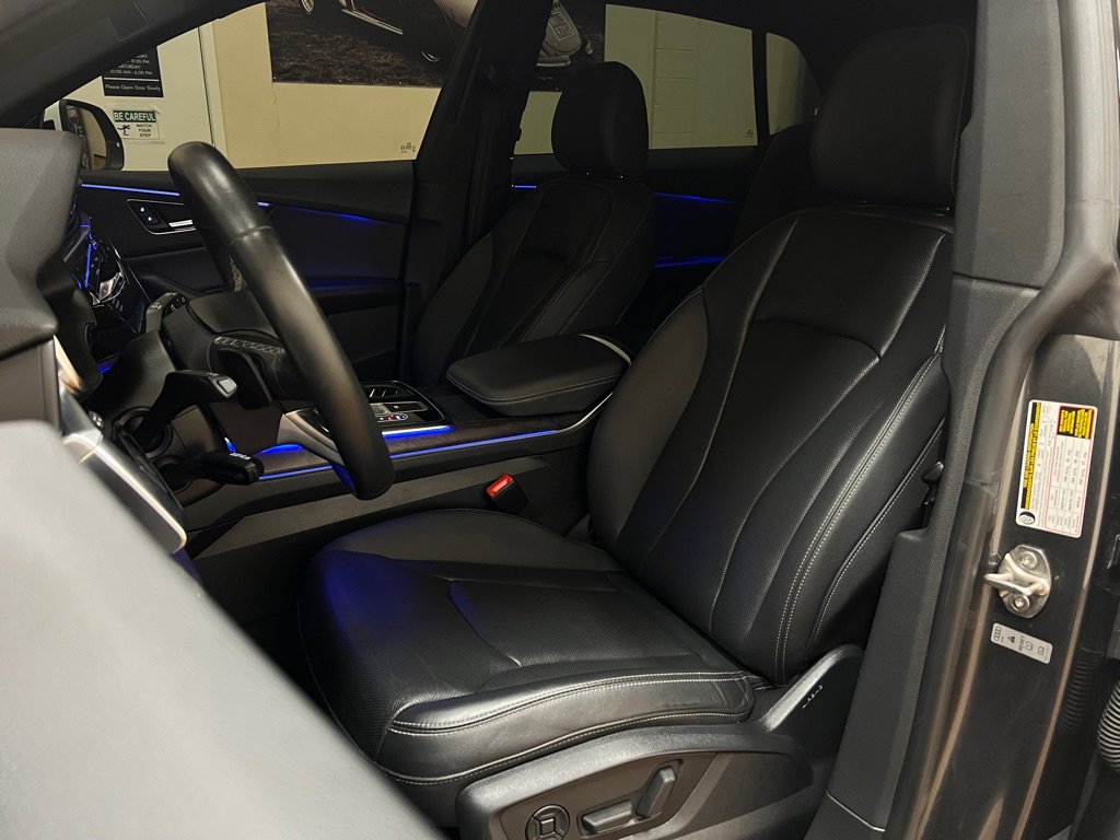 Used 2021 Audi Q8 Premium Plus image 36