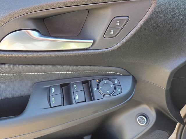 New 2026 Buick Envista Sport Touring image 10