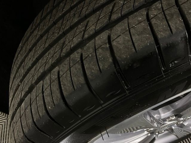 Certified 2025 Cadillac XT5 Premium Luxury image 36