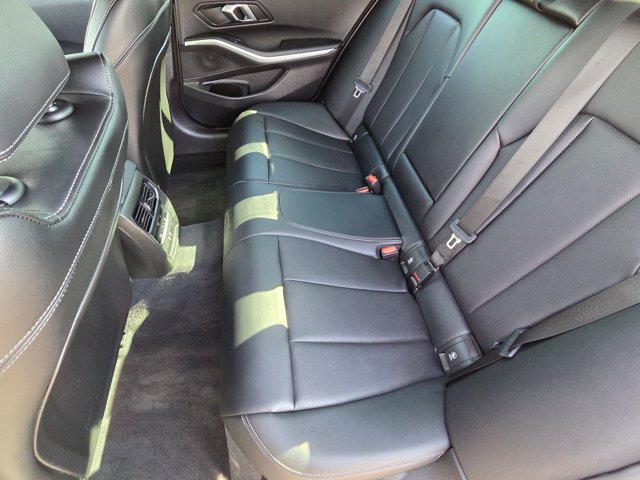 Certified 2024 BMW 330i Sedan w/ Convenience Package RWD image 19