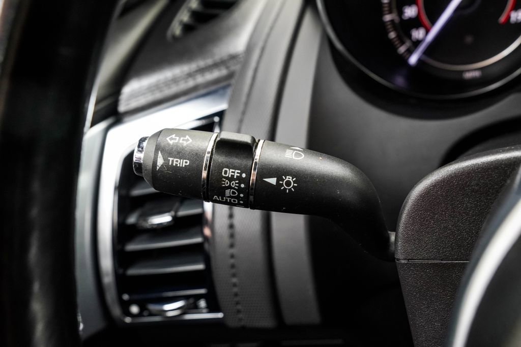 Used 2018 Jaguar F-TYPE R-Dynamic RWD image 38