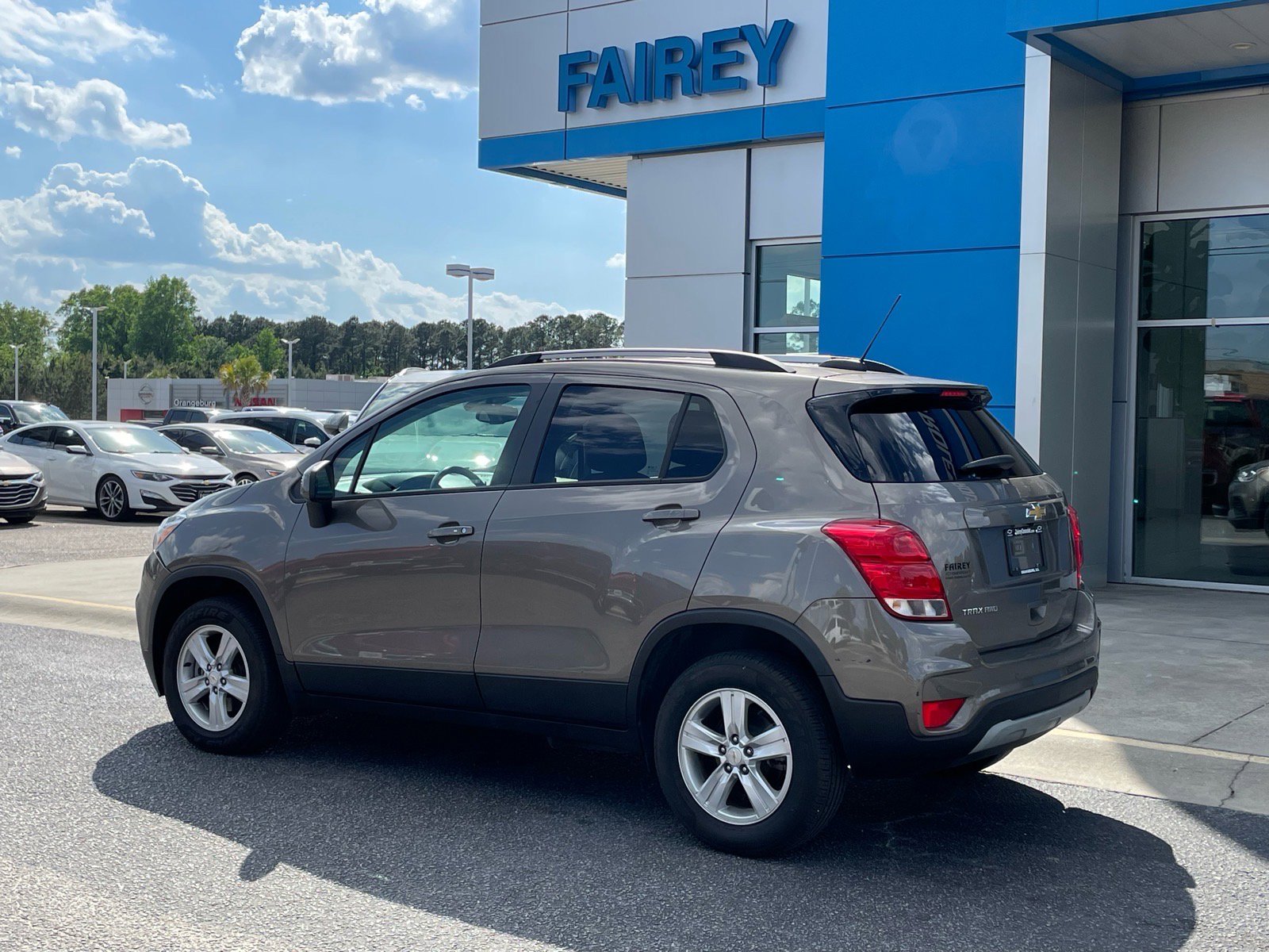 Used 2022 Chevrolet Trax LT w/ Driver Confidence Package AWD/4WD image 3