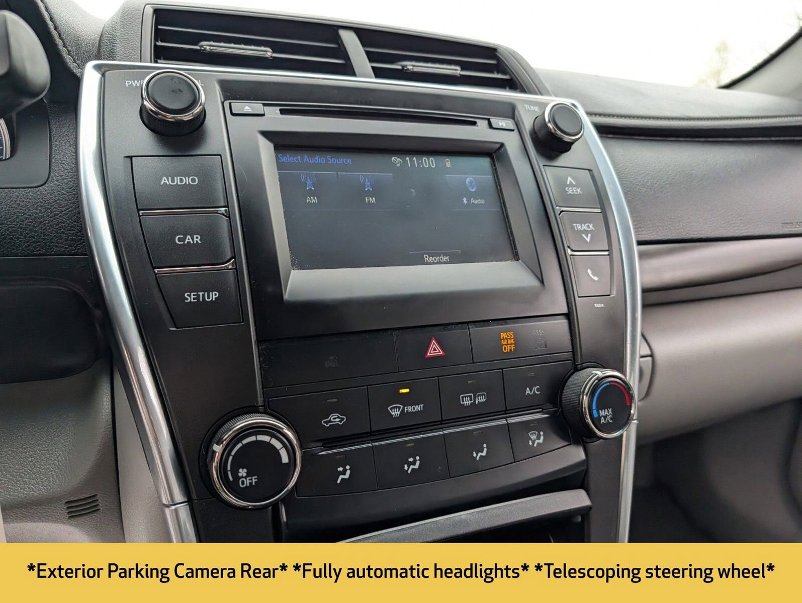 Used 2017 Toyota Camry LE image 5