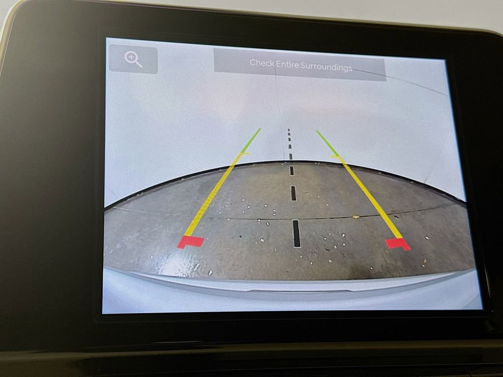 Used 2025 Jeep Compass Latitude image 15