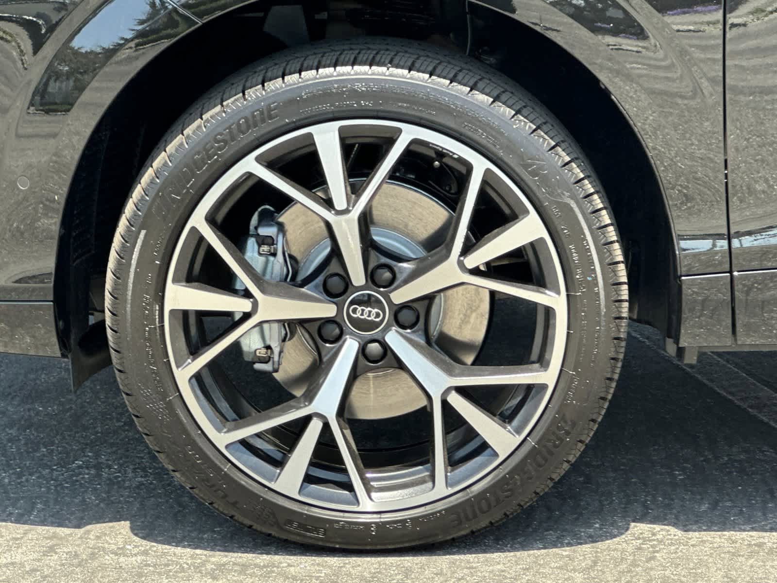 New 2026 Audi Q3 quattro 2.0T AWD/4WD image 10