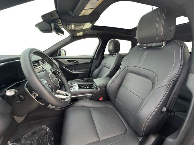 Used 2025 Jaguar F-PACE R-Dynamic S AWD/4WD image 11