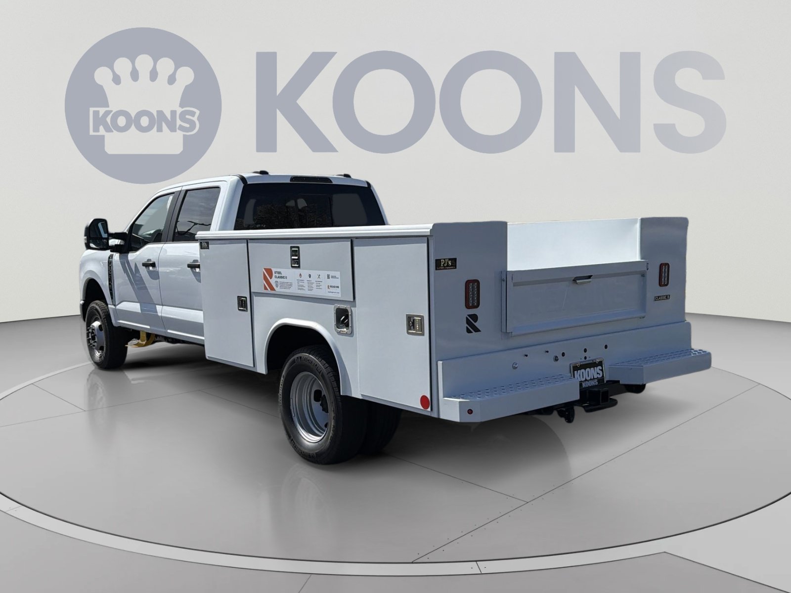 New 2026 Ford F350 XL w/ XL Chrome Package AWD/4WD image 14
