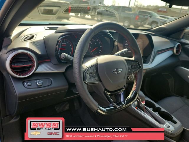 Used 2025 Chevrolet Trax RS w/ Driver Confidence Package image 19