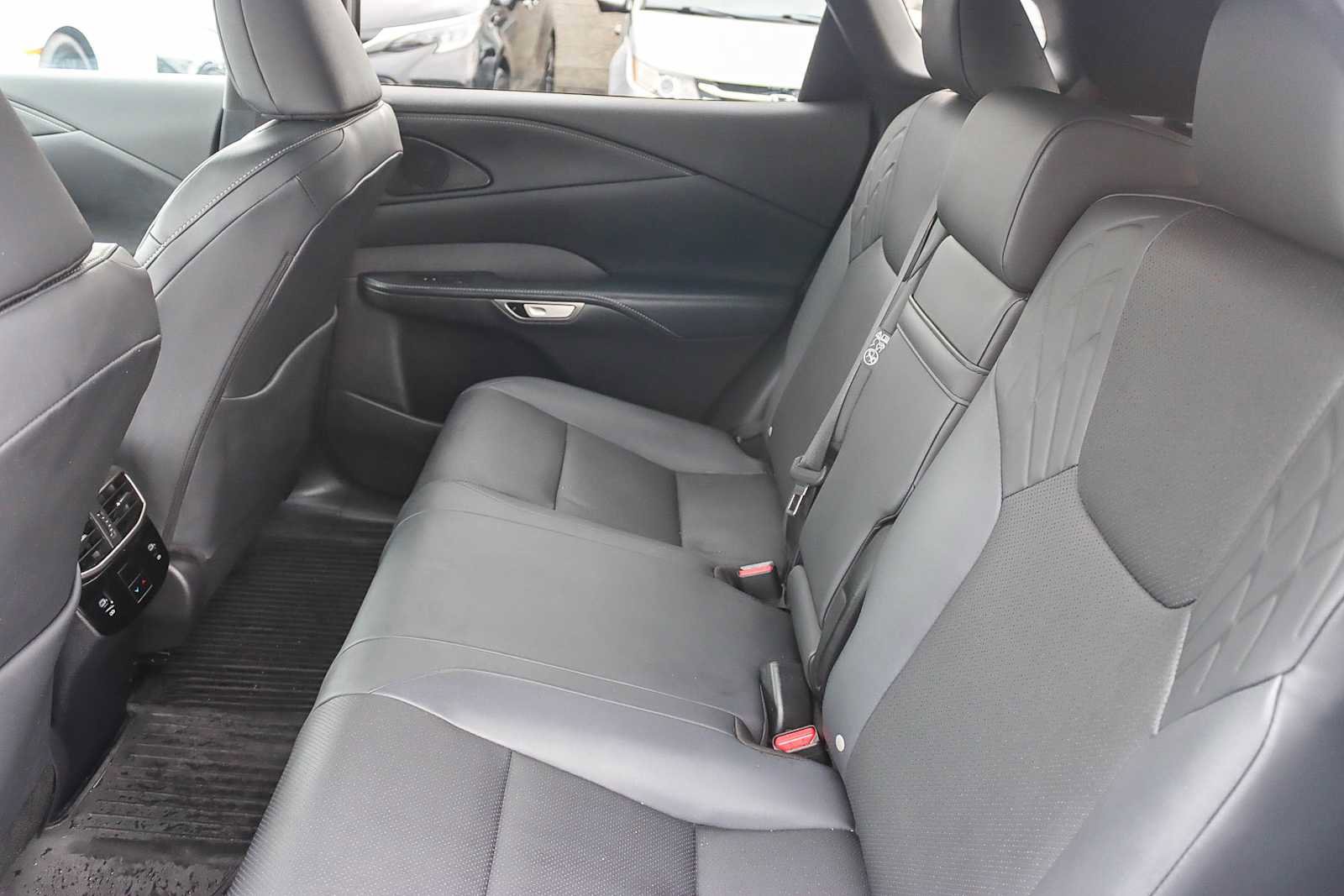 Certified 2025 Lexus RX 350 Premium image 18