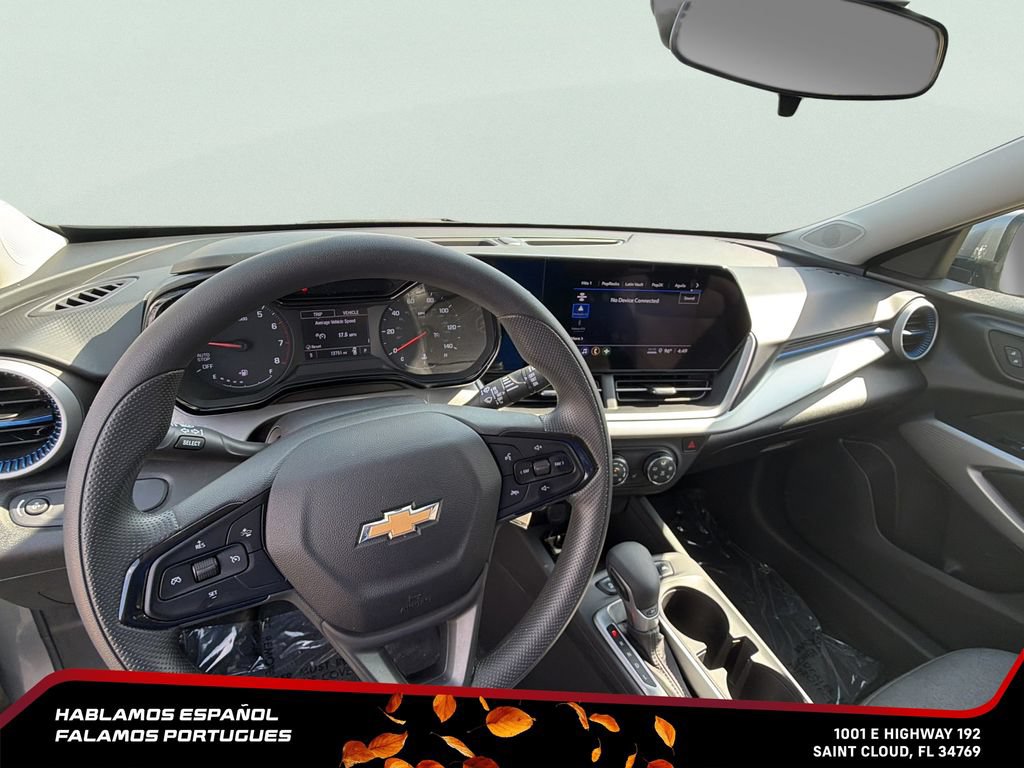 Used 2024 Chevrolet Trax LS w/ LS Convenience Package FWD image 16