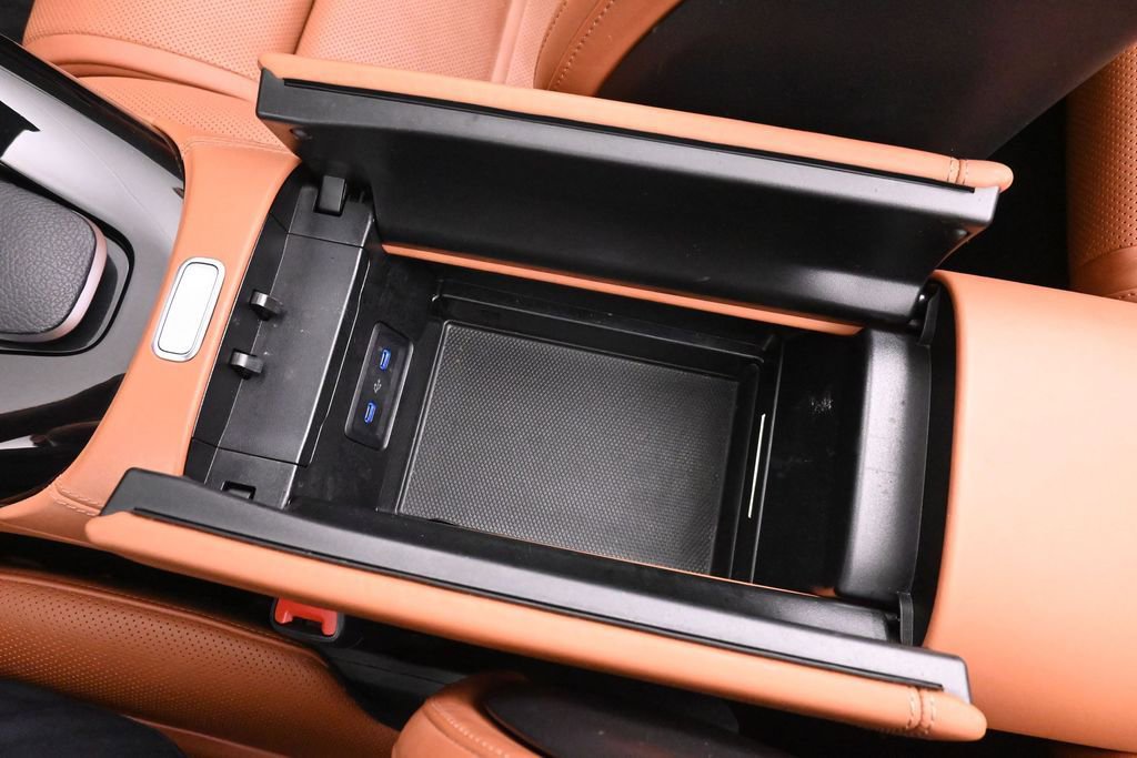 Used 2022 Mercedes-Benz SL 63 AMG 4MATIC w/ Driver Assistance Package image 52
