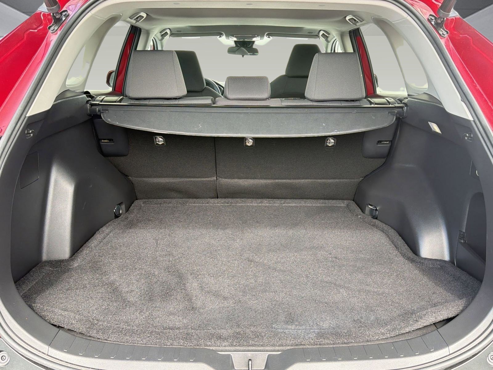 Used 2023 Toyota RAV4 XLE w/ Convenience Package FWD image 29