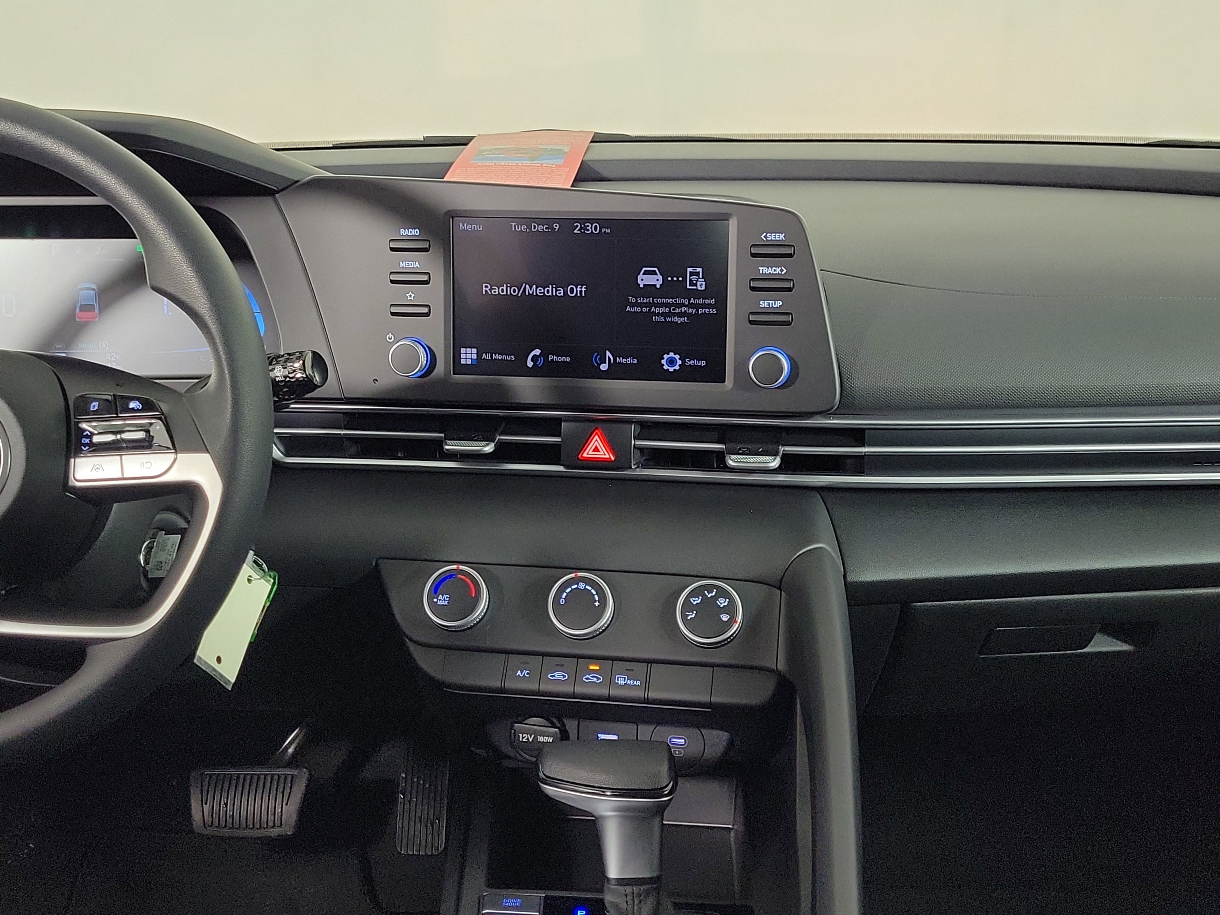 New 2026 Hyundai Elantra SE image 9