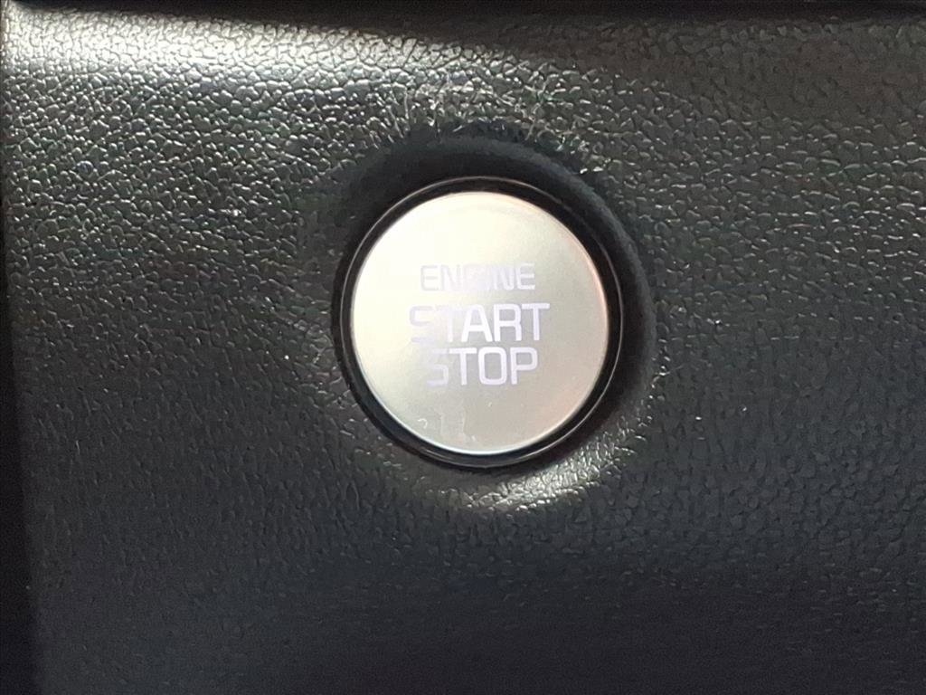 Used 2025 Kia Sorento EX w/ Panoramic Sunroof Package image 11