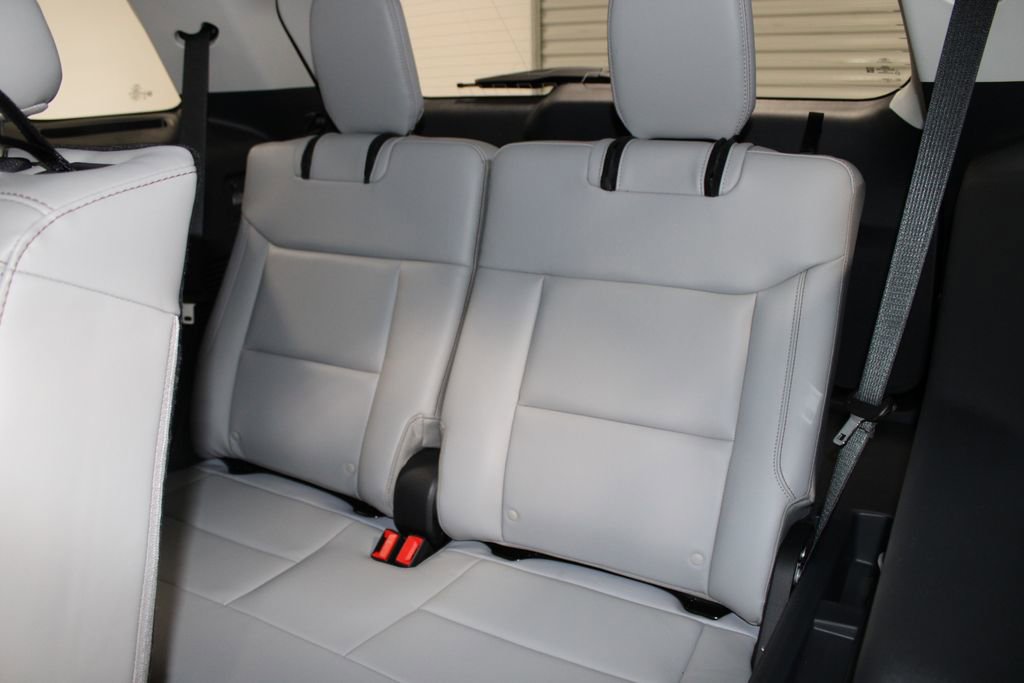 New 2026 Ford Explorer Active image 27