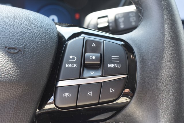 Used 2024 Ford Escape Platinum w/ Premium Technology Package AWD/4WD image 22
