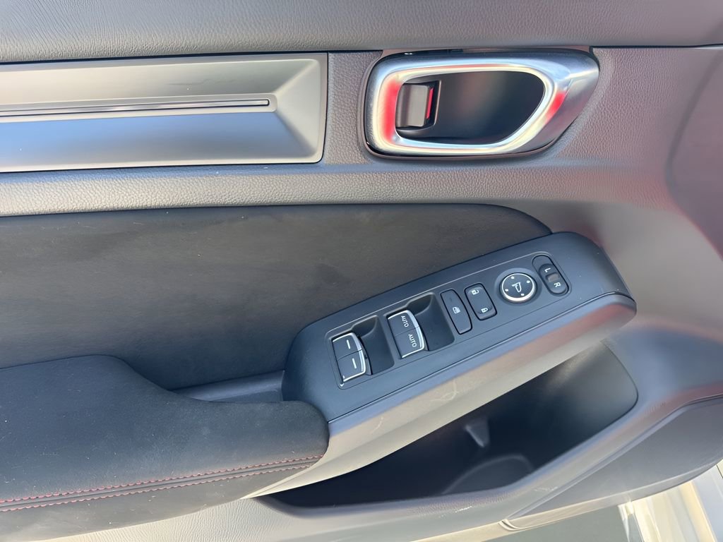 Used 2025 Honda Civic Type R image 24