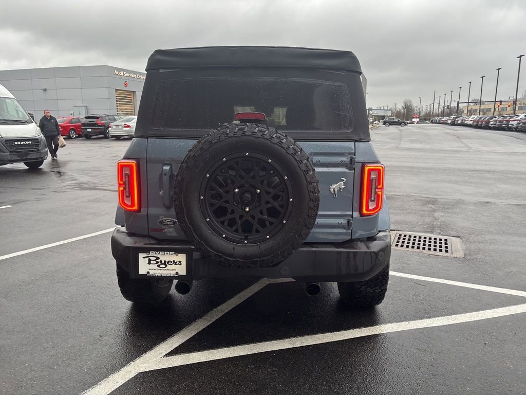 Used 2023 Ford Bronco Outer Banks image 6