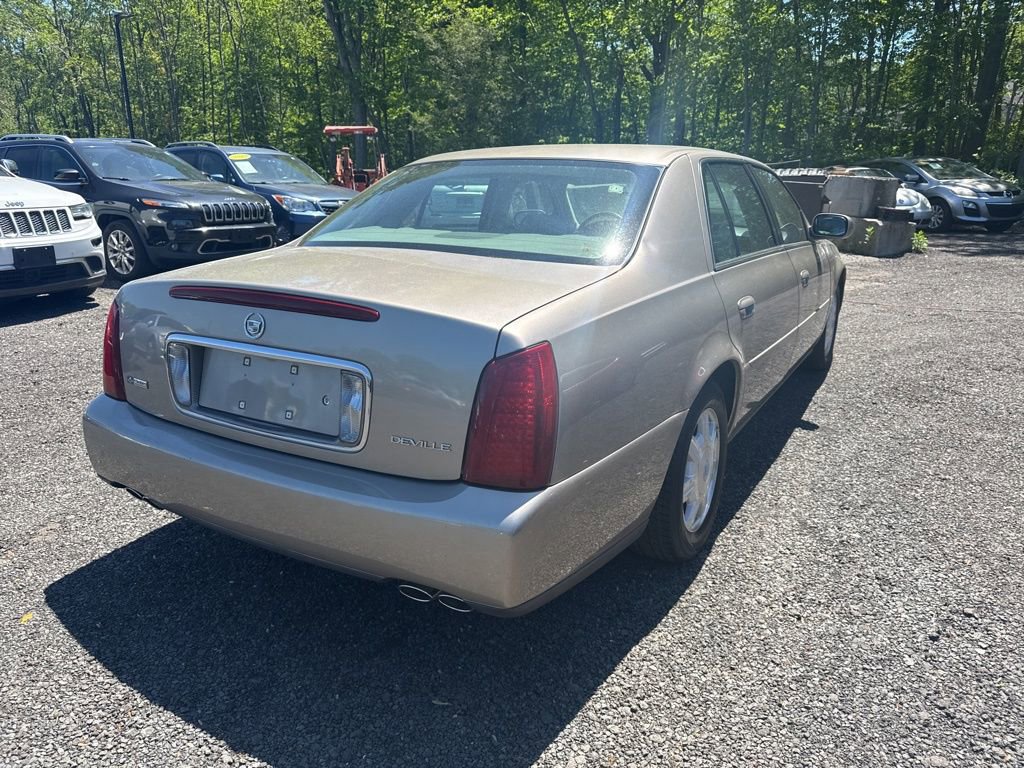 Used 2004 Cadillac De Ville image 13