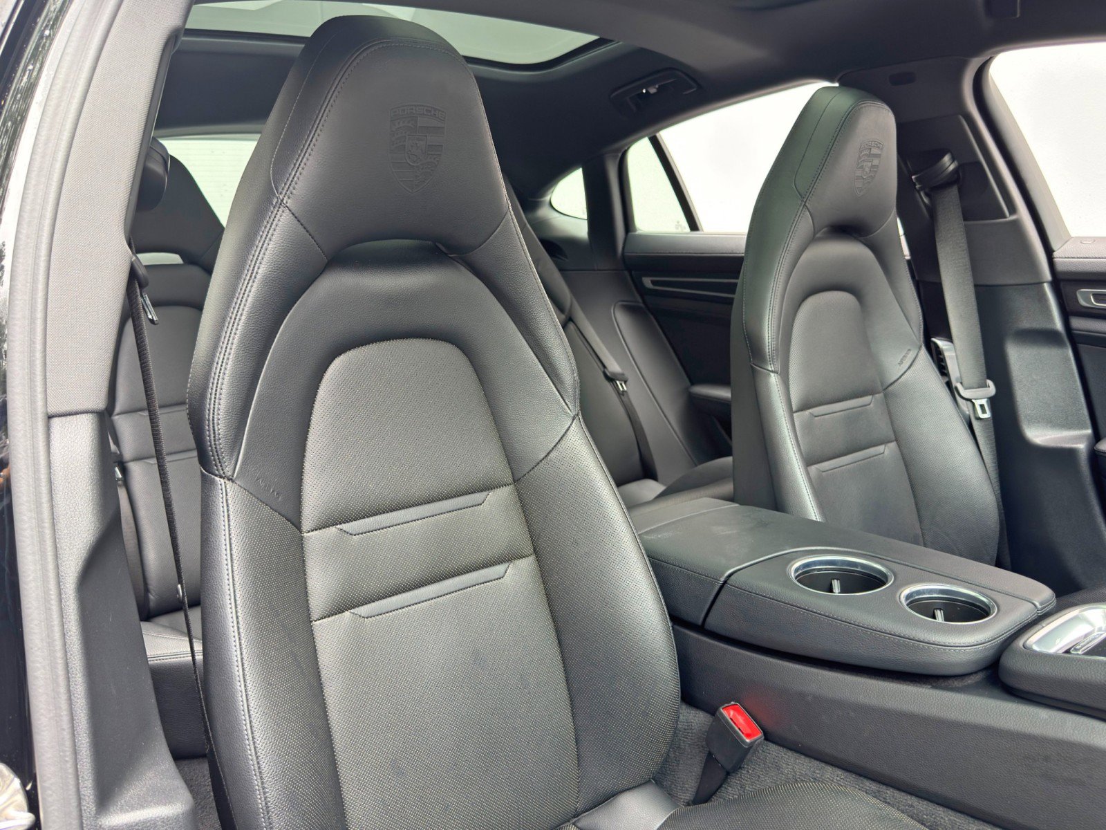Used 2023 Porsche Panamera Platinum Edition RWD image 36
