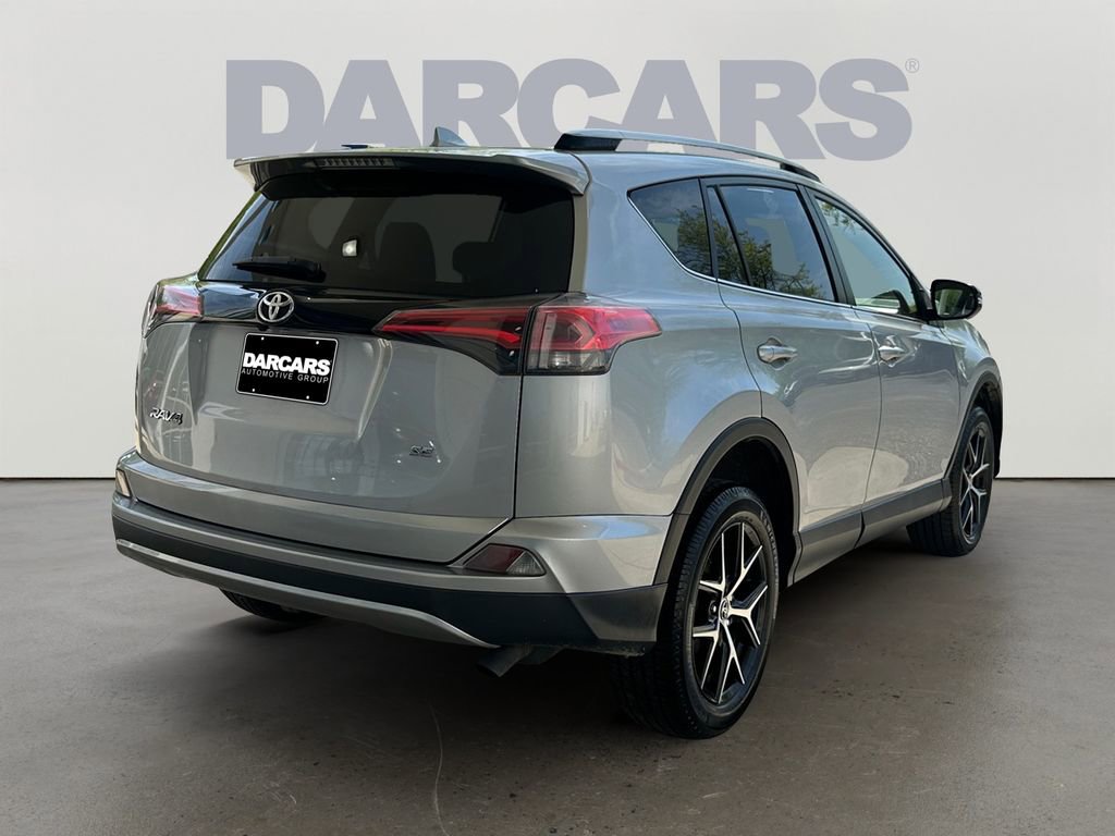 Used 2018 Toyota RAV4 SE w/ Power Extra Value Package FWD image 7