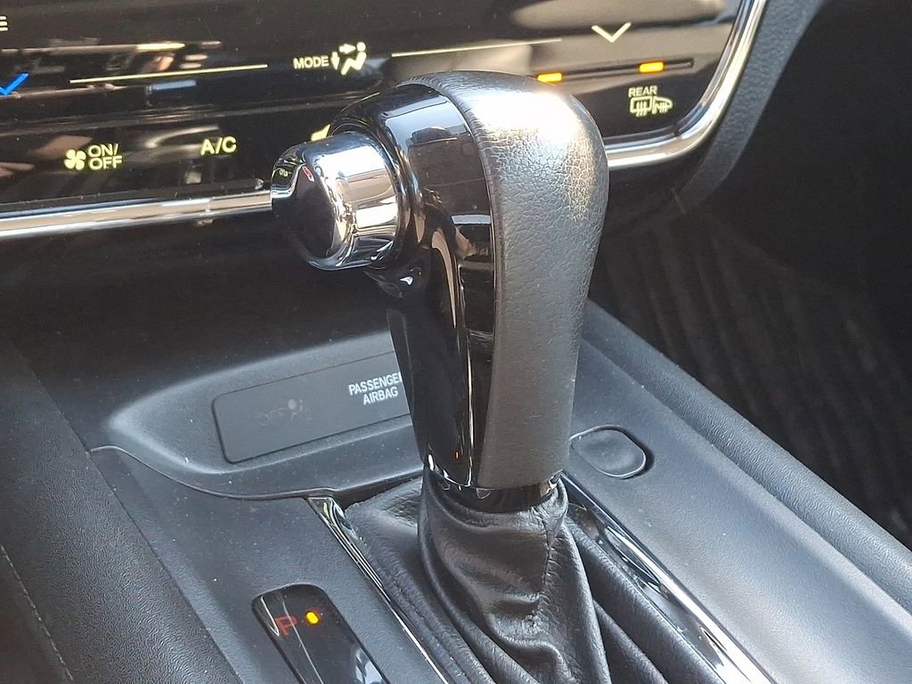 Used 2021 Honda HR-V EX-L image 13