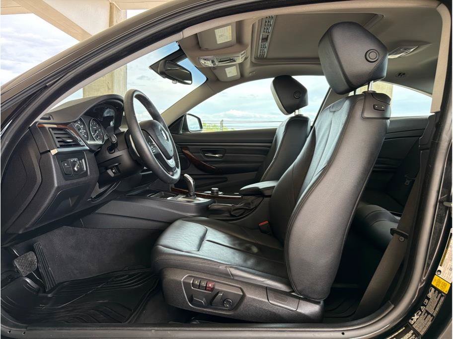 Used 2014 BMW 428i xDrive Coupe AWD/4WD image 10