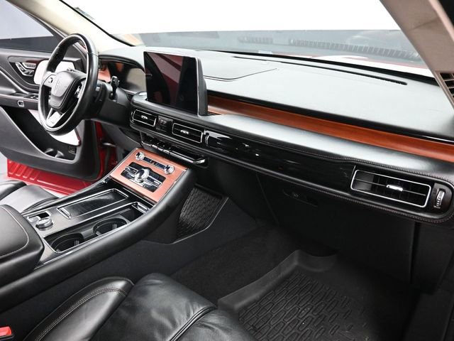 Used 2020 Lincoln Aviator Reserve w/ Equipment Group 202A image 26