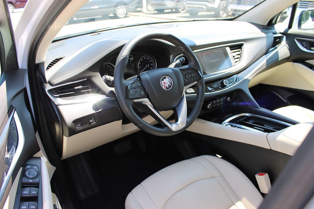Certified 2023 Buick Enclave Essence w/ Experience Buick Package AWD/4WD image 13
