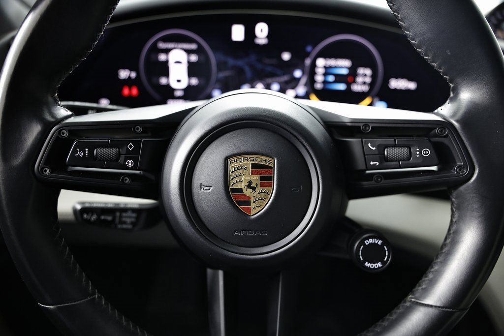 Certified 2024 Porsche Taycan image 33