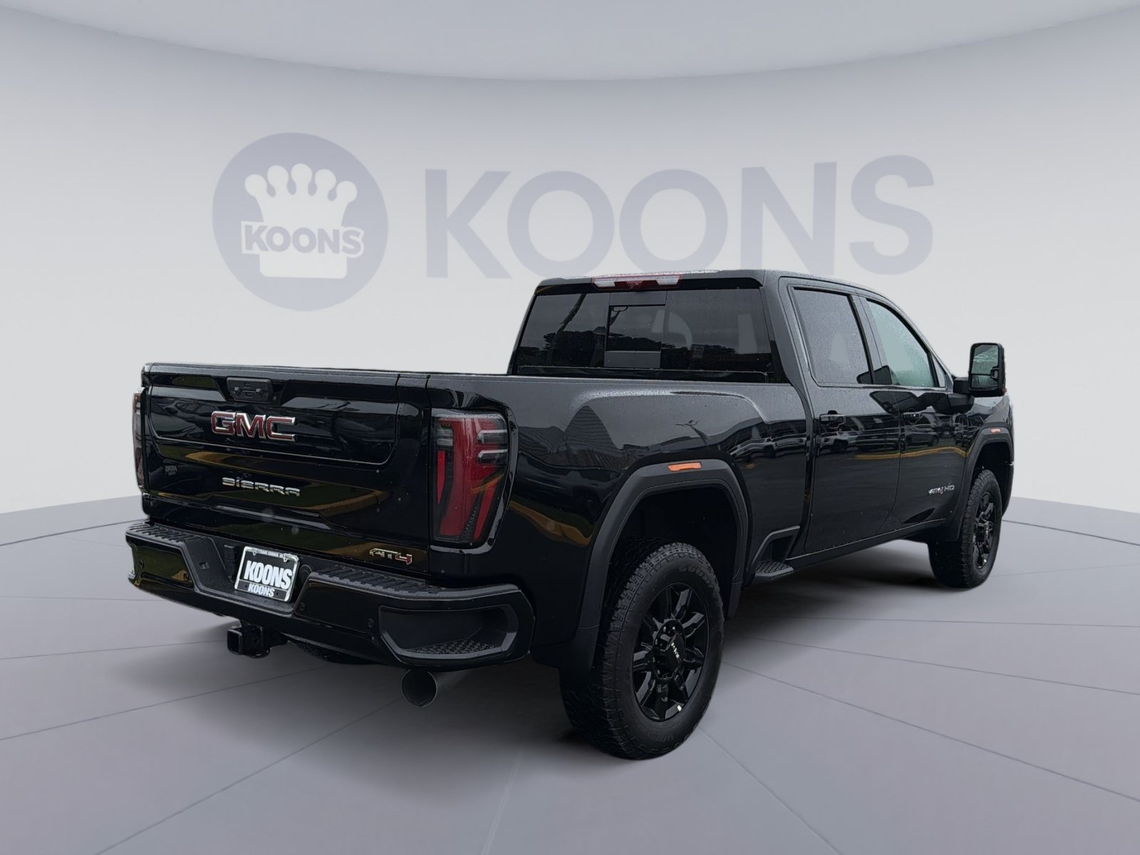 New 2026 GMC Sierra 2500 AT4 w/ Technology Package AWD/4WD image 7