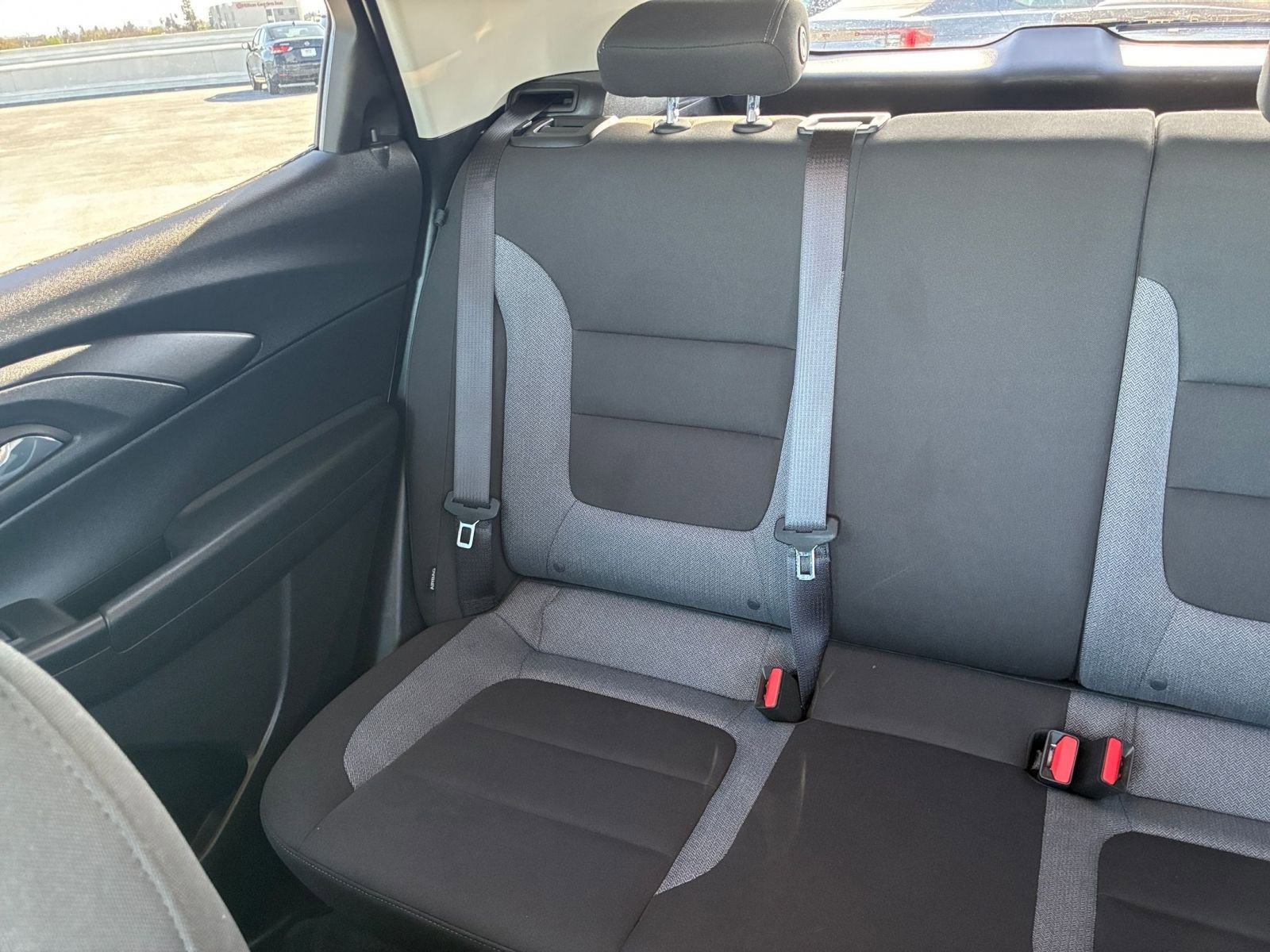 Used 2025 Chevrolet TrailBlazer LT image 38