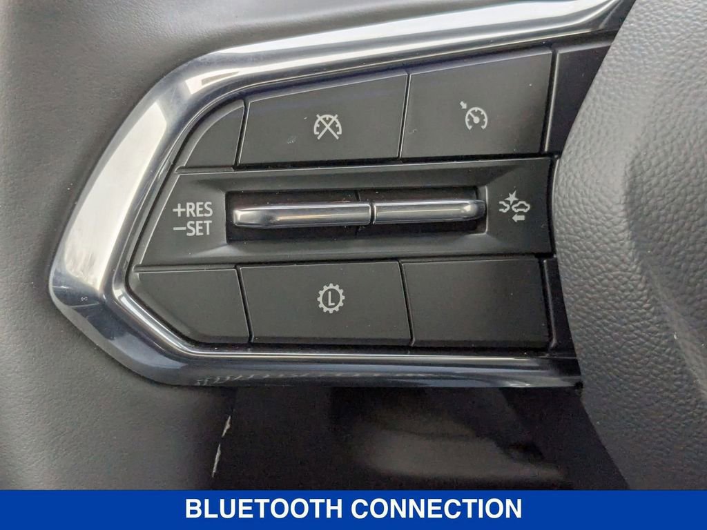 New 2026 Chevrolet Traverse LT w/ Sun and Wheel Package FWD image 17