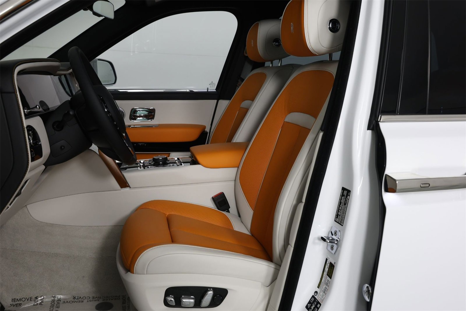 New 2026 Rolls-Royce Cullinan image 5