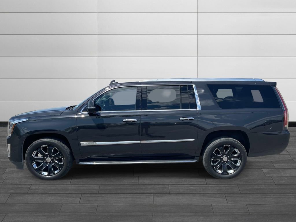 Used 2019 Cadillac Escalade ESV Luxury AWD/4WD image 8